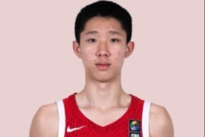 媒体人:张宇辰的投篮可以 但持球绕防守&持球投3分硬解就不行了