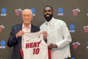 蜘蛛直播-免费无插件直播在线观看_蜘蛛直播nba免费高清现场直播